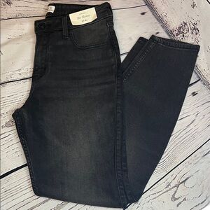 Abercrombie & Fitch Women's Black High Rise Jeans